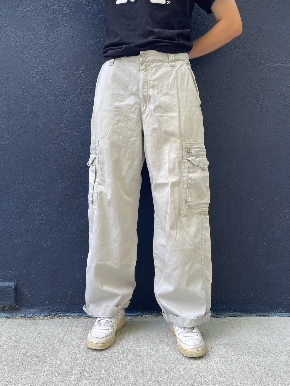 Y2k cream white Old Navy wide leg baggy skater cargo pants size 34